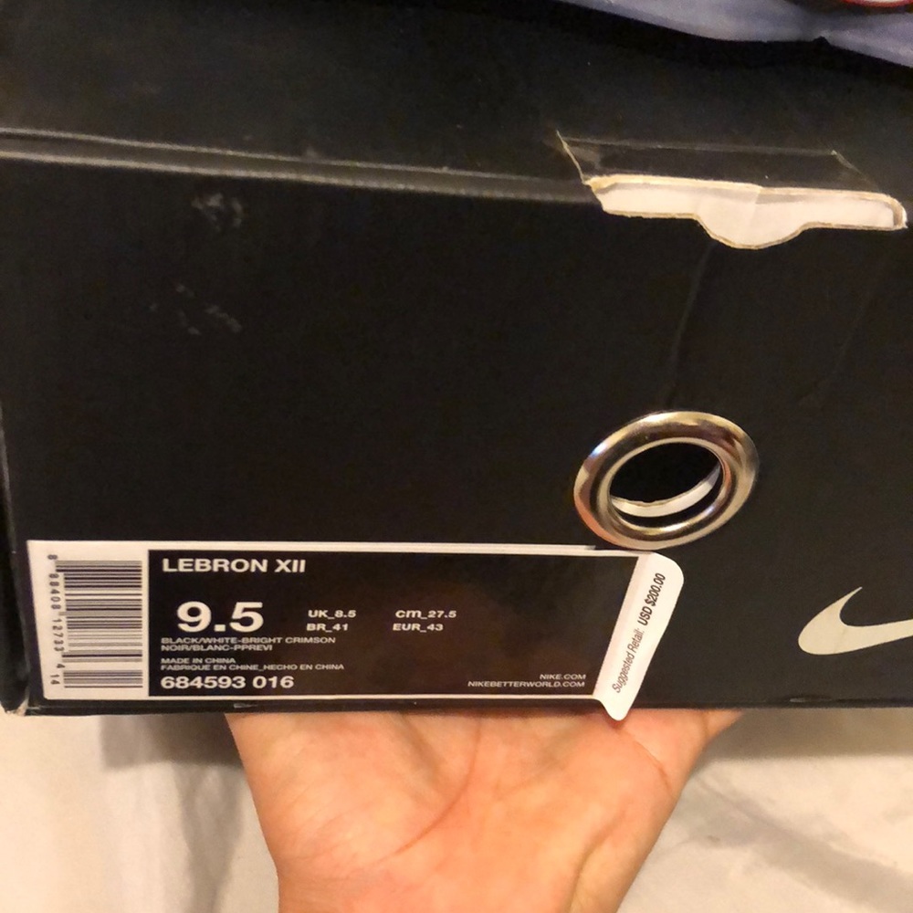 lebron 12 - Picture 2 of 7